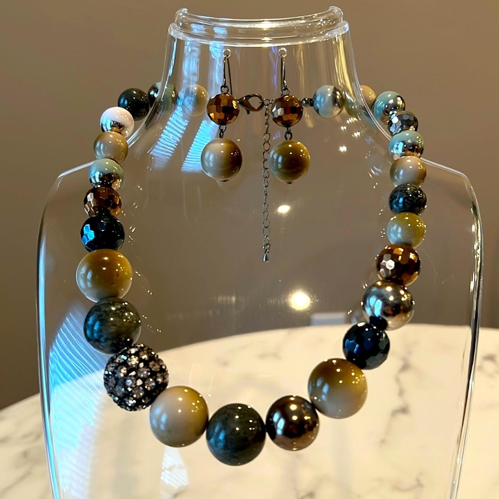 Vintage Y2K Necklace and Earrings